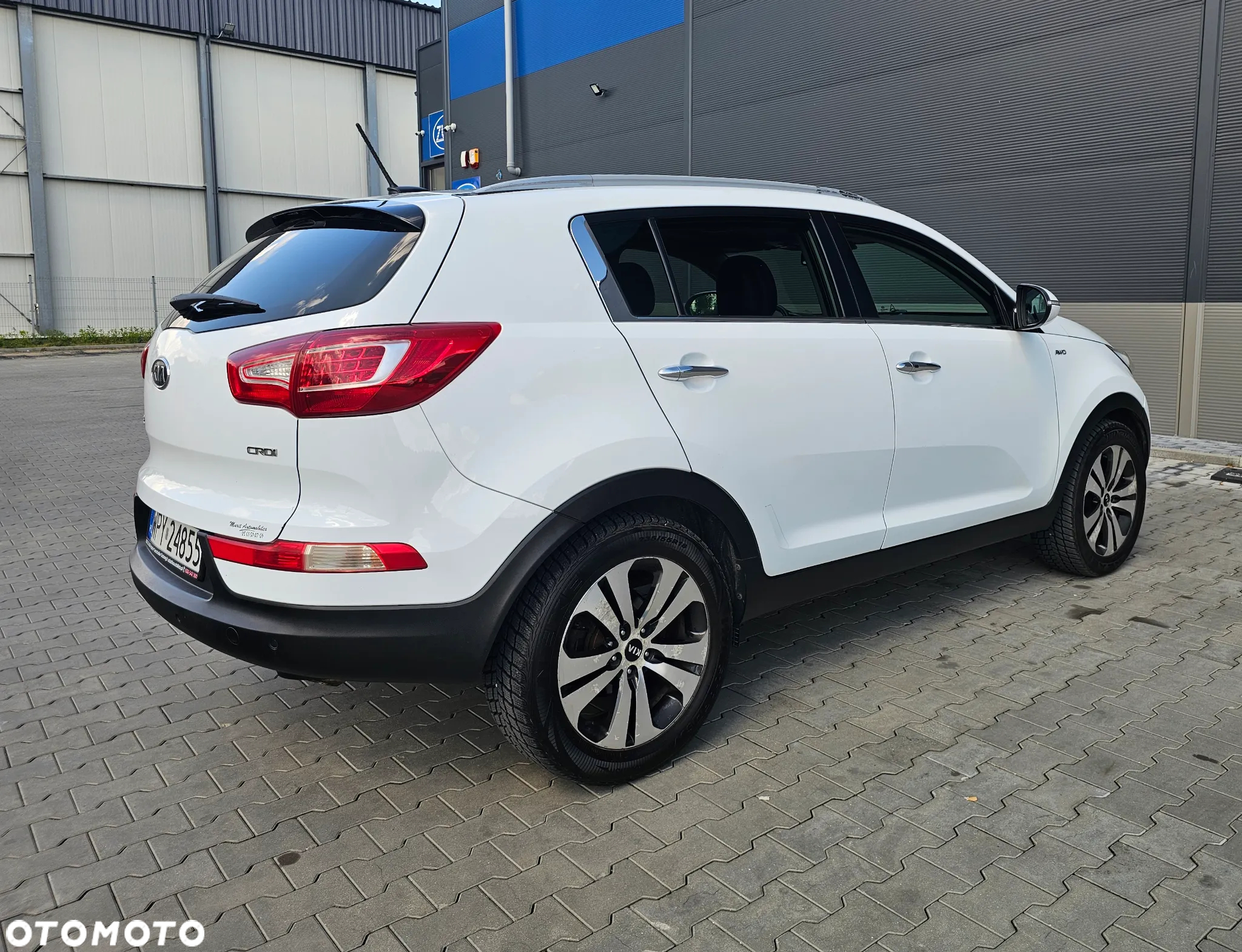 Kia Sportage 2.0 CRDI XL - 21