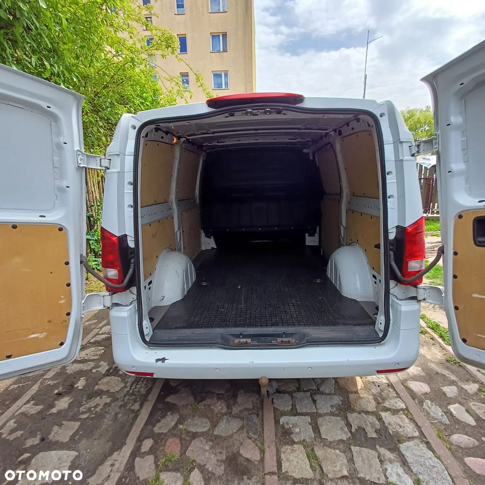 Mercedes-Benz Vito - 9