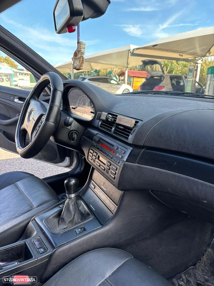BMW 320 d Touring - 16
