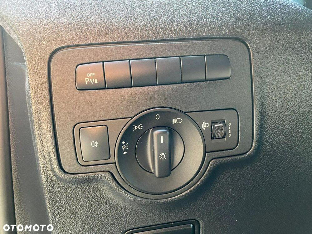 Mercedes-Benz Vito - 10