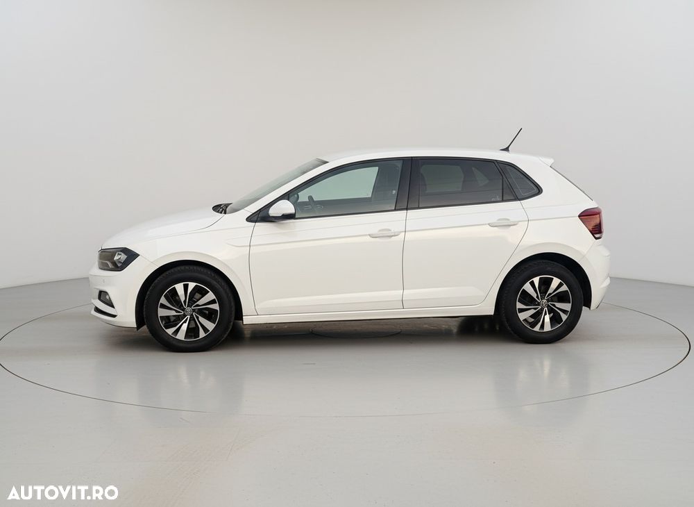 Volkswagen Polo - 4