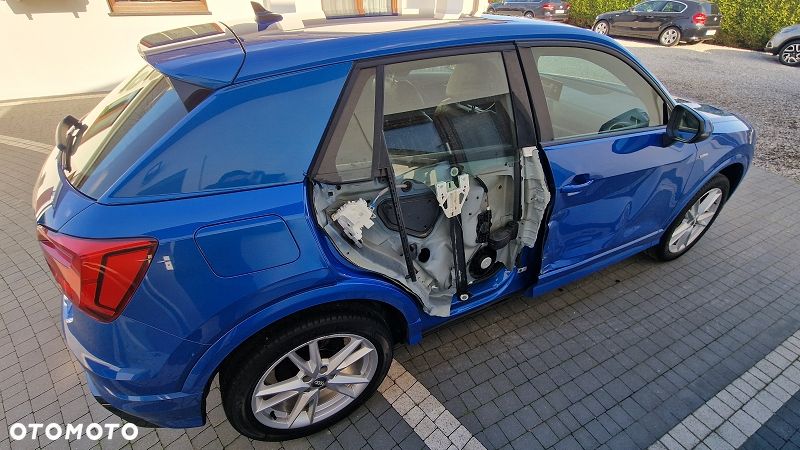 Audi Q2 35 TFSI S Line - 38