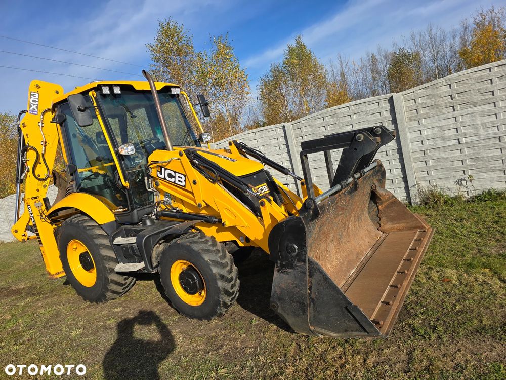JCB - 2