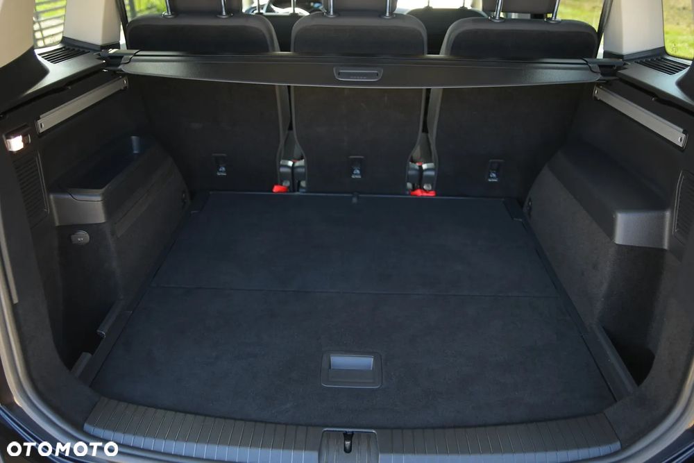 Volkswagen Touran 2.0 TDI BMT United - 22