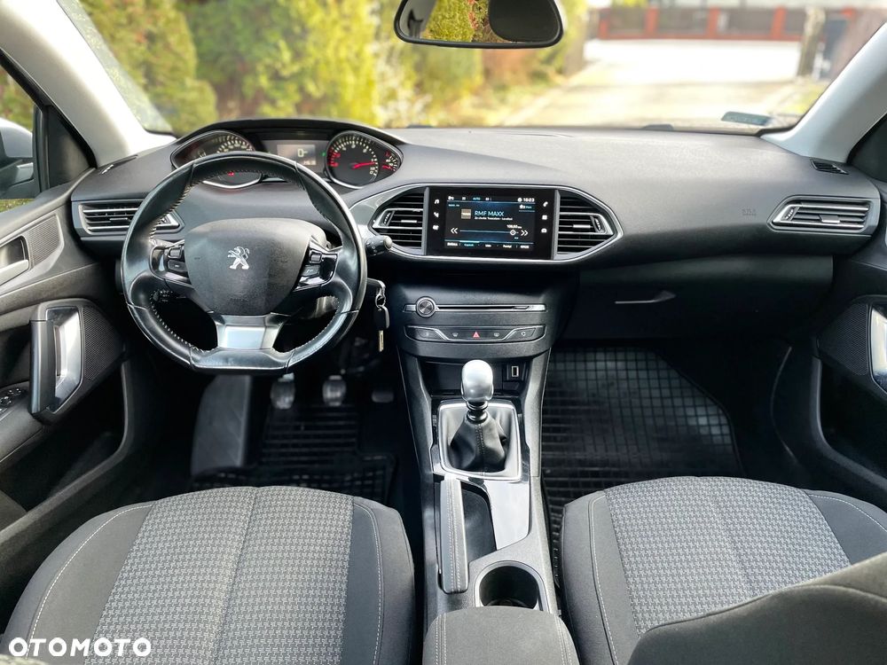 Peugeot 308 1.6 BlueHDi Business Line S&S - 6