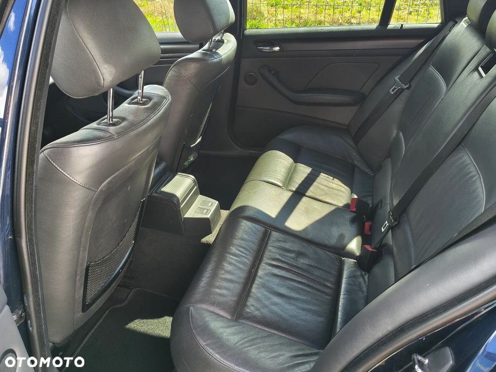 BMW Seria 3 - 10