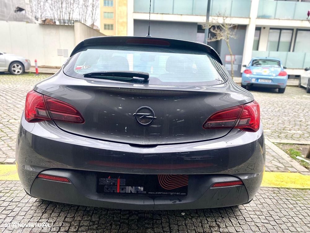 Opel Astra GTC 1.7 CDTI DPF - 8