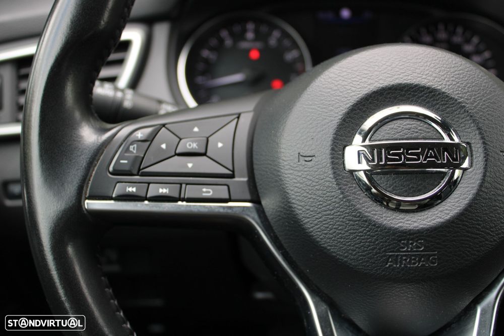 Nissan Qashqai 1.3 DIG-T N-Connecta - 10