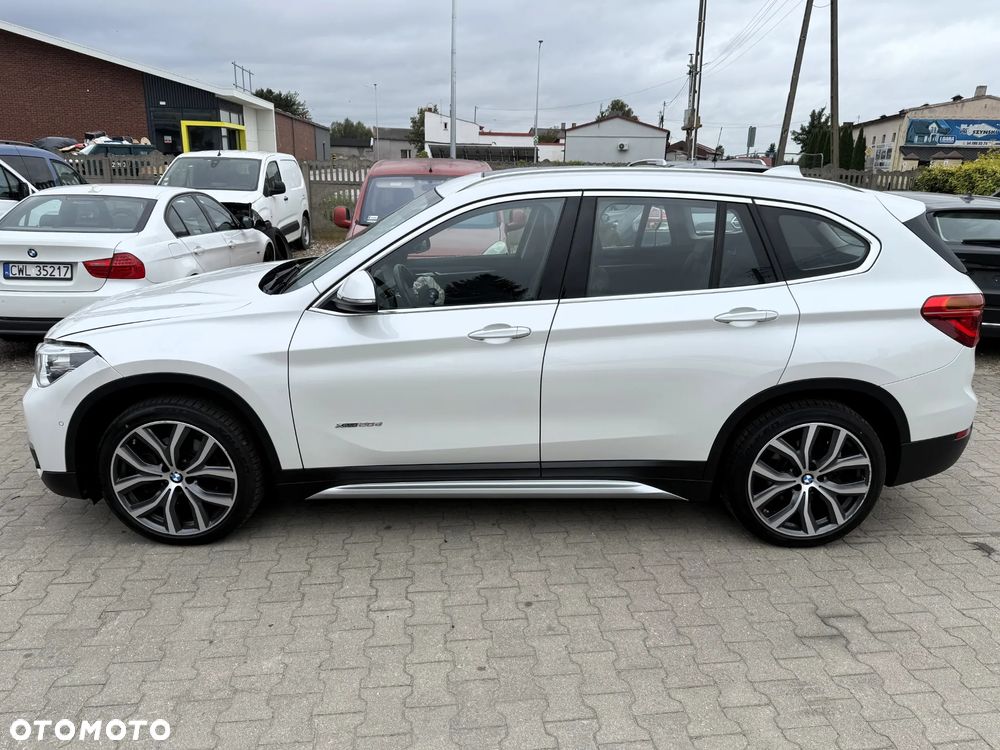 BMW X1 xDrive20d Sport Line - 6
