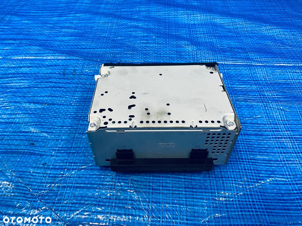 CZYTNIK RADIA MODUŁ NAWIGACJI RADIO FORD FIESTA MK7 16R ; E1BT-18C815-GE ; E1BT18C815GE RADIOODTWARZACZ ORYGINAŁ - 4
