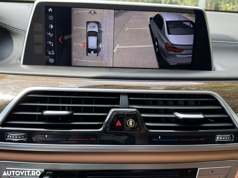 BMW Seria 7 750d xDrive - 34