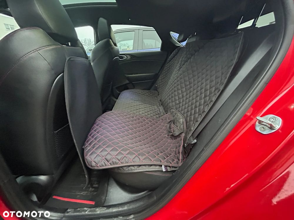 Kia ProCeed 1.6 T-GDI GT DCT - 26