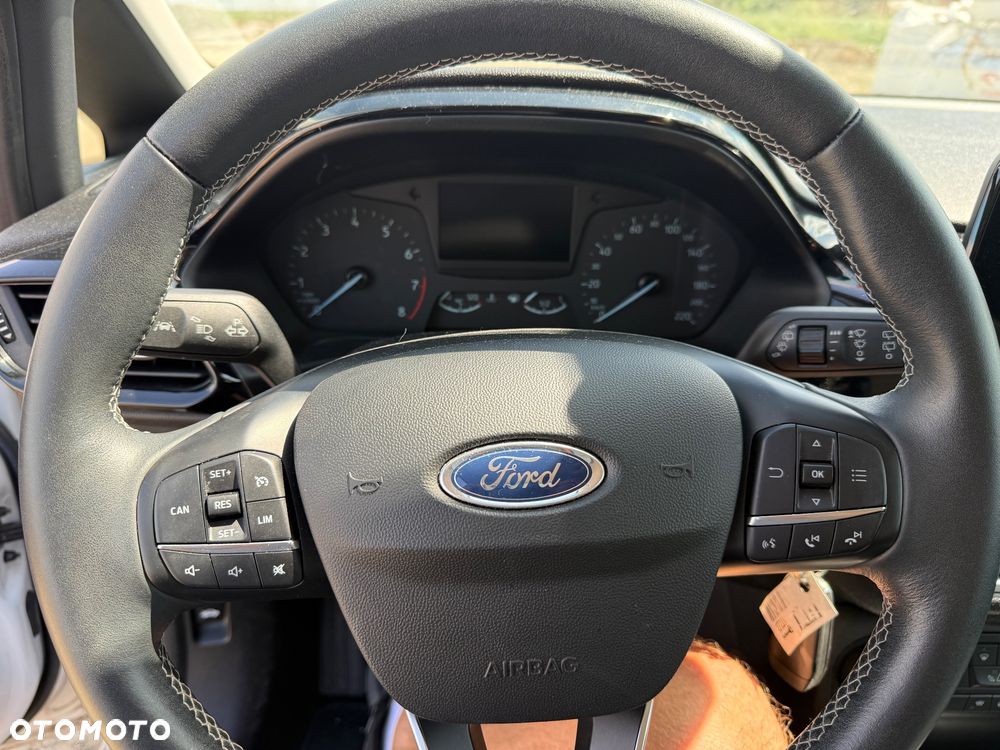Ford Fiesta - 15