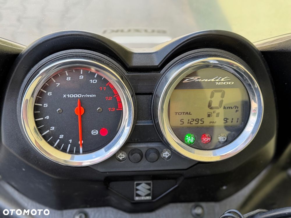 Suzuki Bandit - 35
