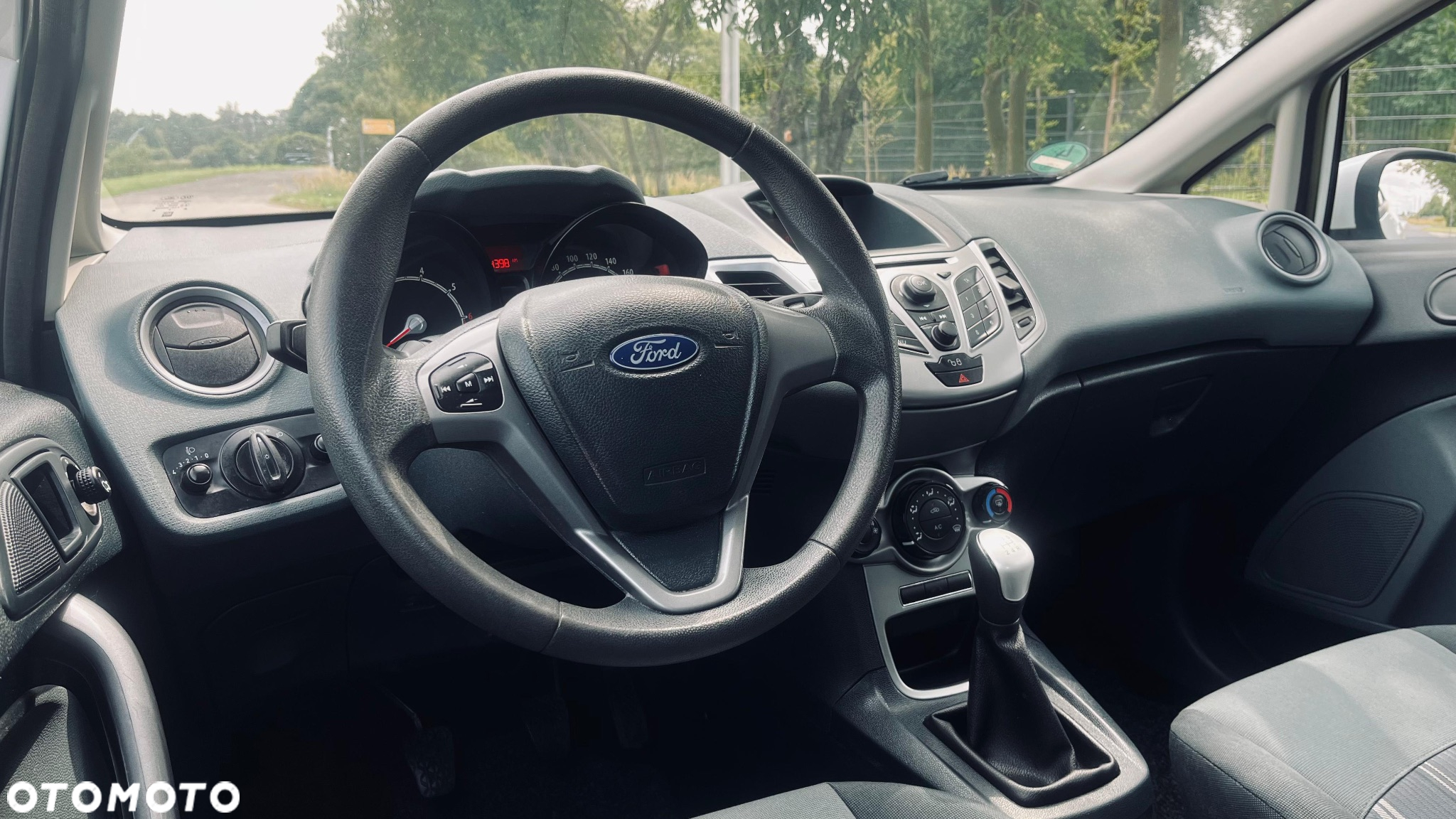 Ford Fiesta 1.25 Ambiente - 13