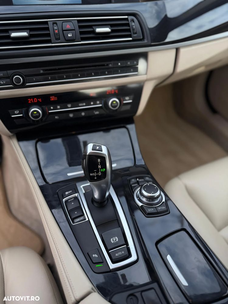 BMW Seria 5 520d Aut. - 10