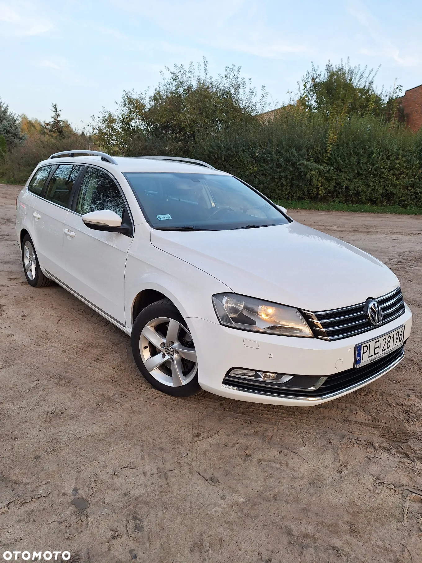 Volkswagen Passat - 8