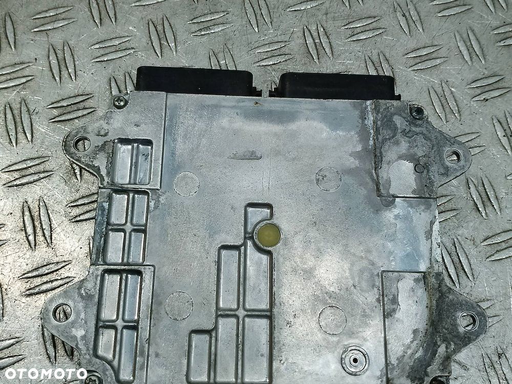 KOMPUTER, STEROWNIK SMART FORFOUR I A1341500879 1860A300  E6T42483 1.1 12V - 4