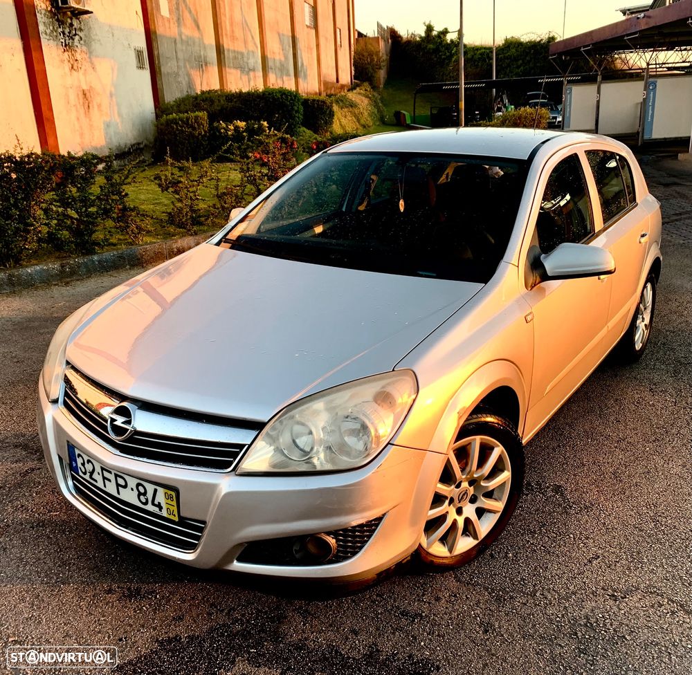 Opel Astra - 2