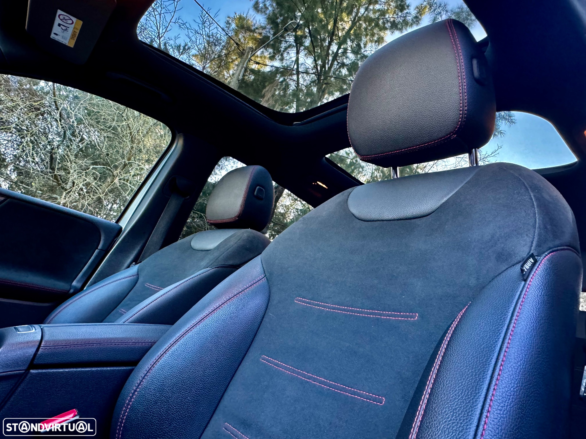 Mercedes-Benz B 180 d 7G-DCT AMG Line - 15