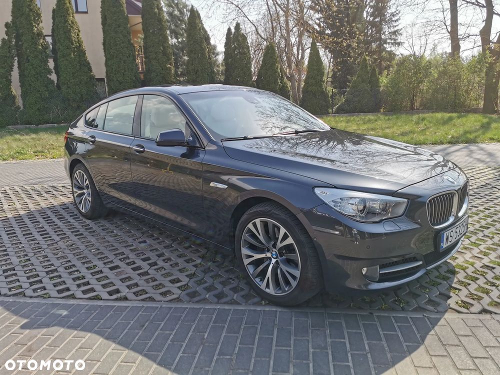 BMW Seria 5 535i Touring Luxury Line - 27