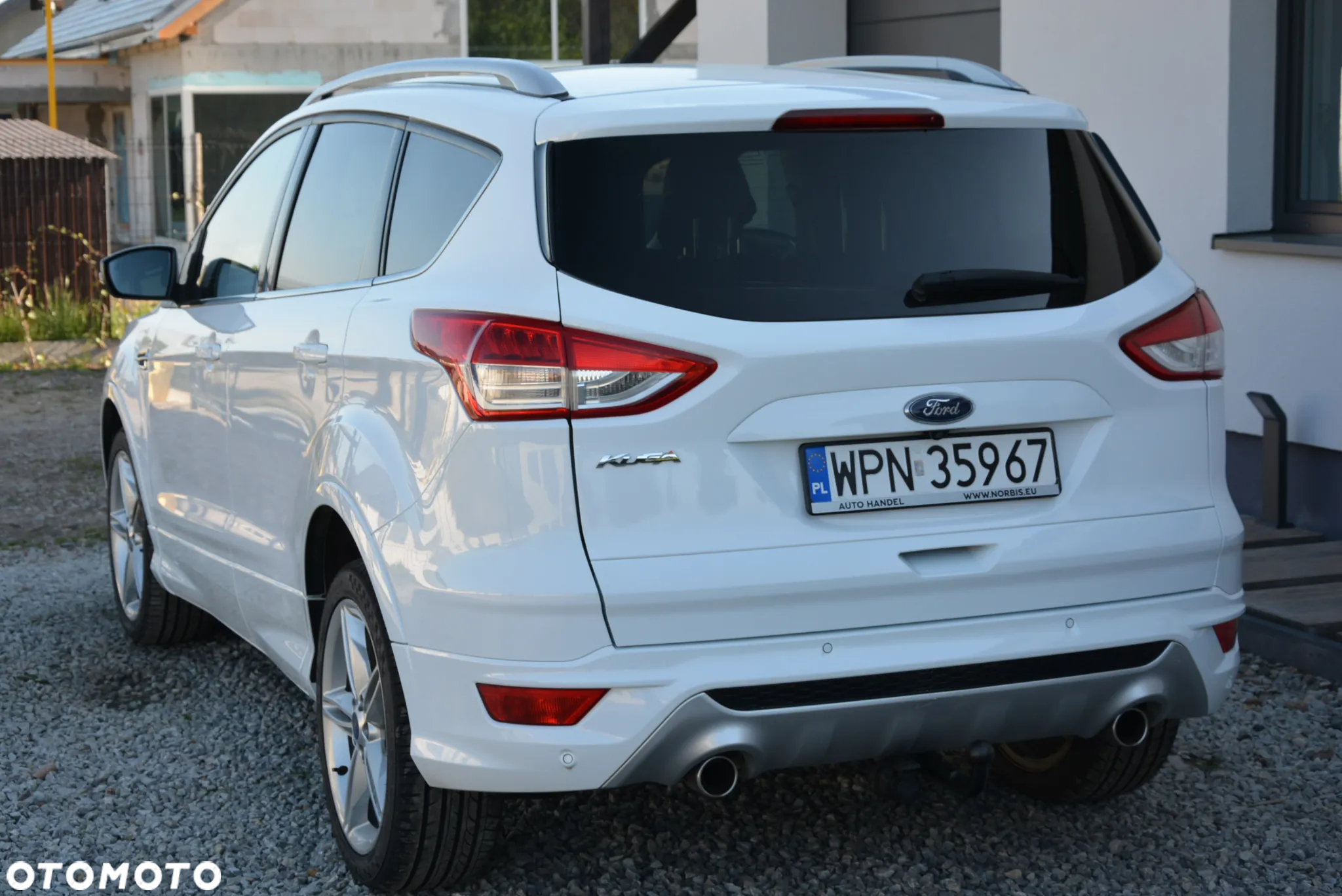 Ford Kuga 2.0 TDCi 4x4 Individual - 12
