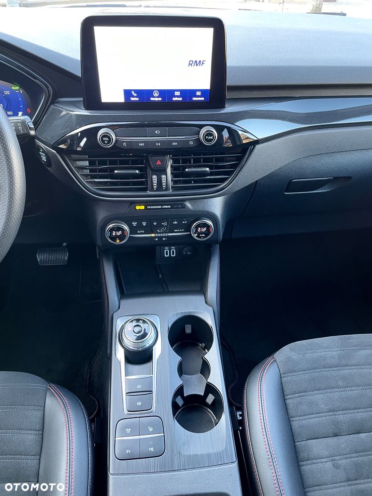 Ford Kuga 2.5 Duratec PHEV ST-LINE X - 19