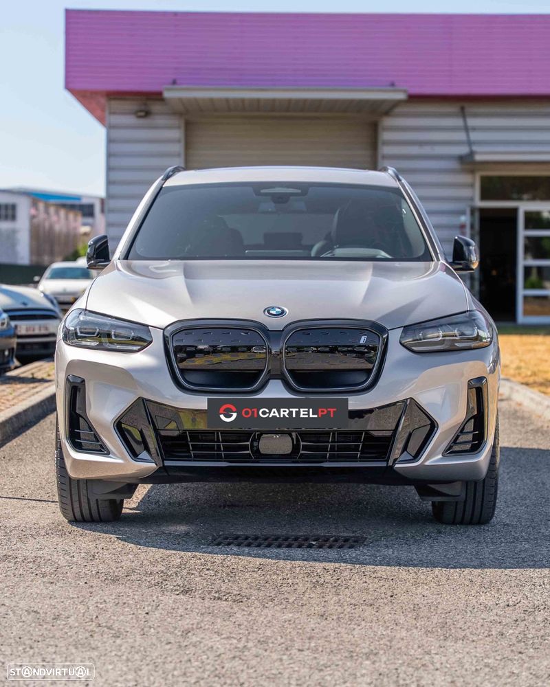 BMW iX3 M Sport Impressive - 1