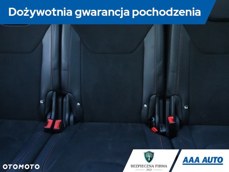 Ford S-Max - 12