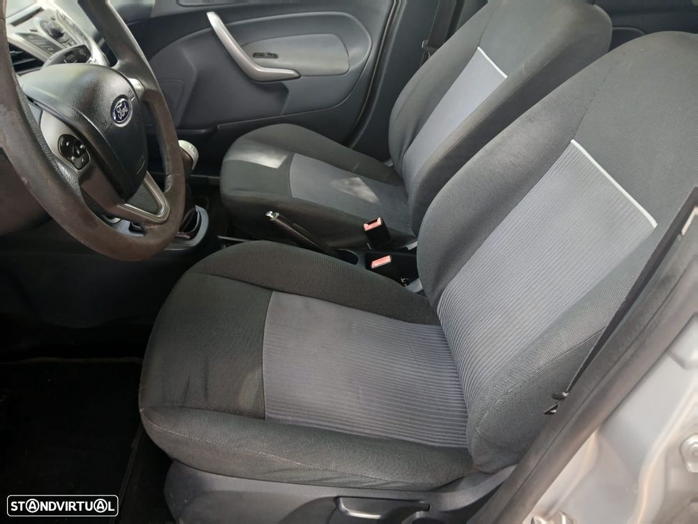 Ford Fiesta 1.4 TDCi Trend - 8