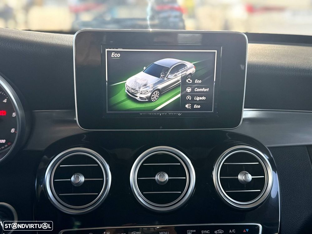 Mercedes-Benz C 180 d AMG Line - 52