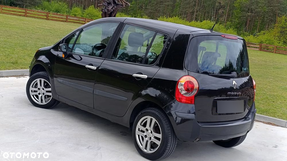 Renault Modus - 13