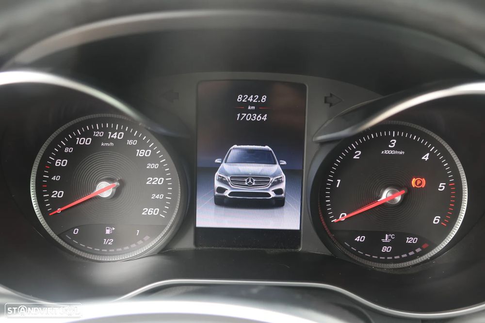 Mercedes-Benz GLC 220 d 4Matic 9G-TRONIC - 13