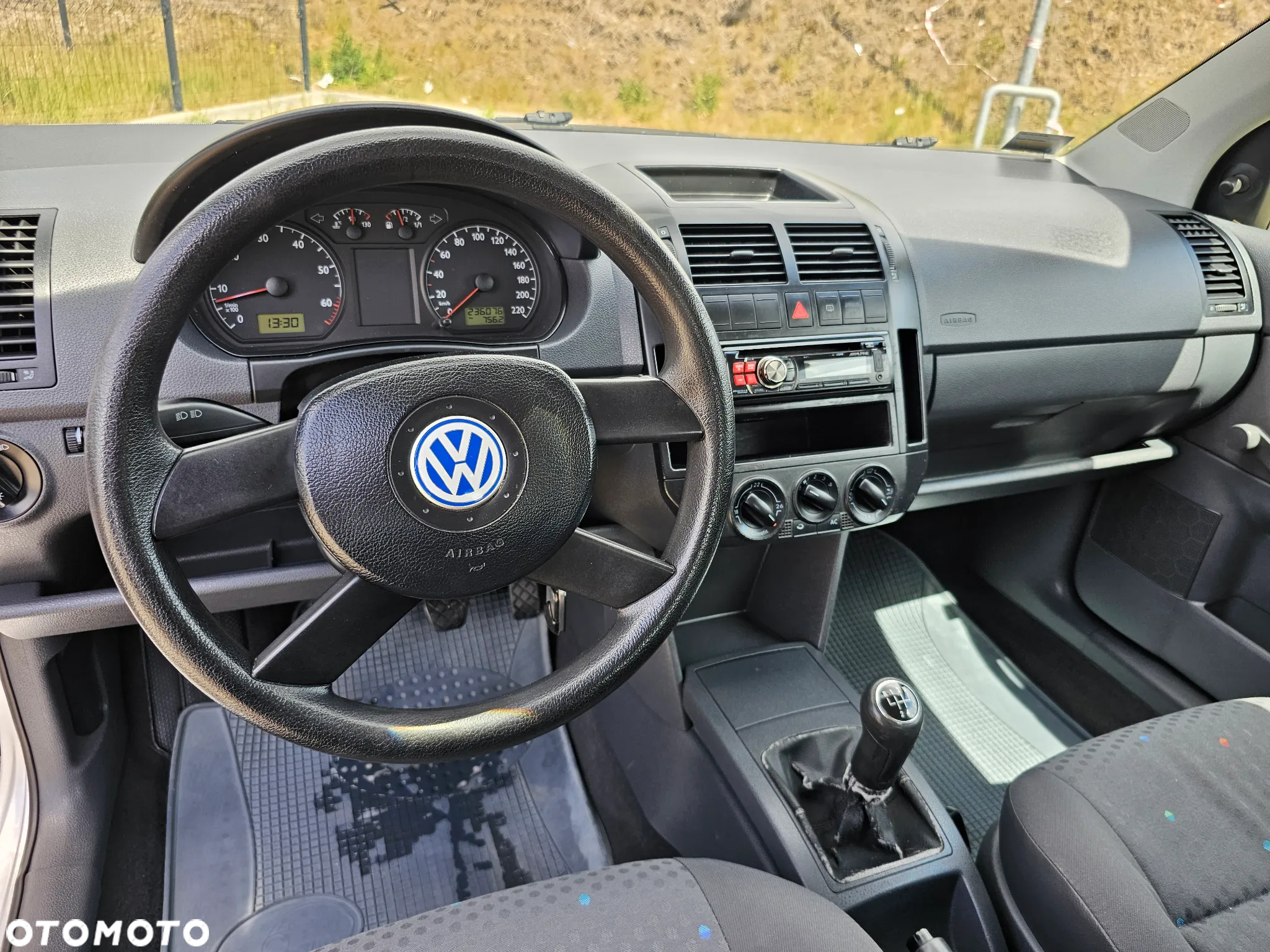 Volkswagen Polo 1.4 16V Basis - 9