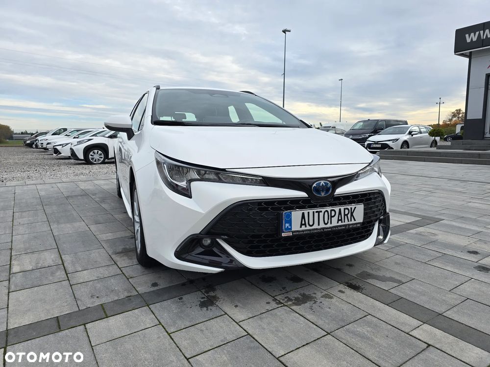 Toyota Corolla 1.8 Hybrid Comfort - 4