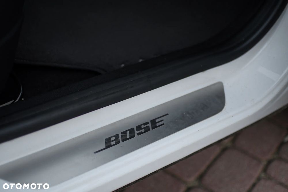Renault Captur ENERGY TCe 120 Bose Edition - 19