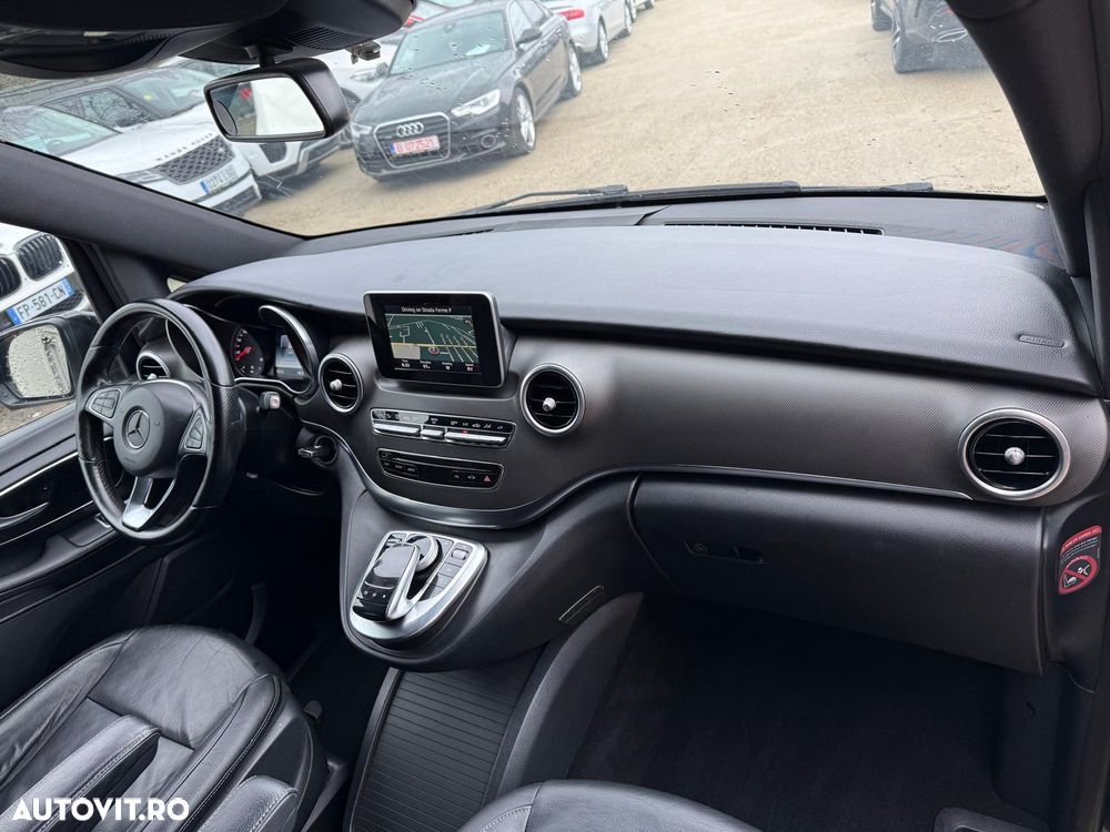 Mercedes-Benz V - 10