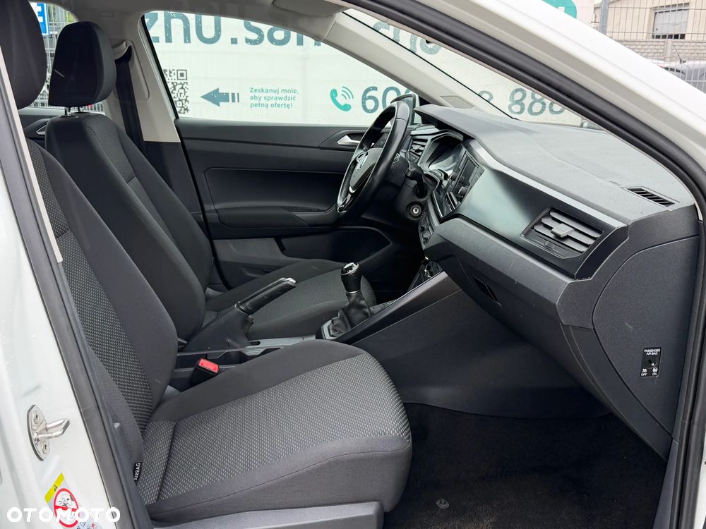 Volkswagen Polo - 14