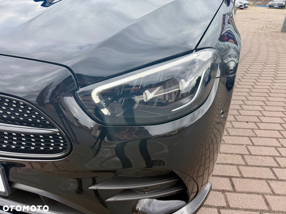 Mercedes-Benz Klasa E 220 d 9G-TRONIC AMG Line - 32