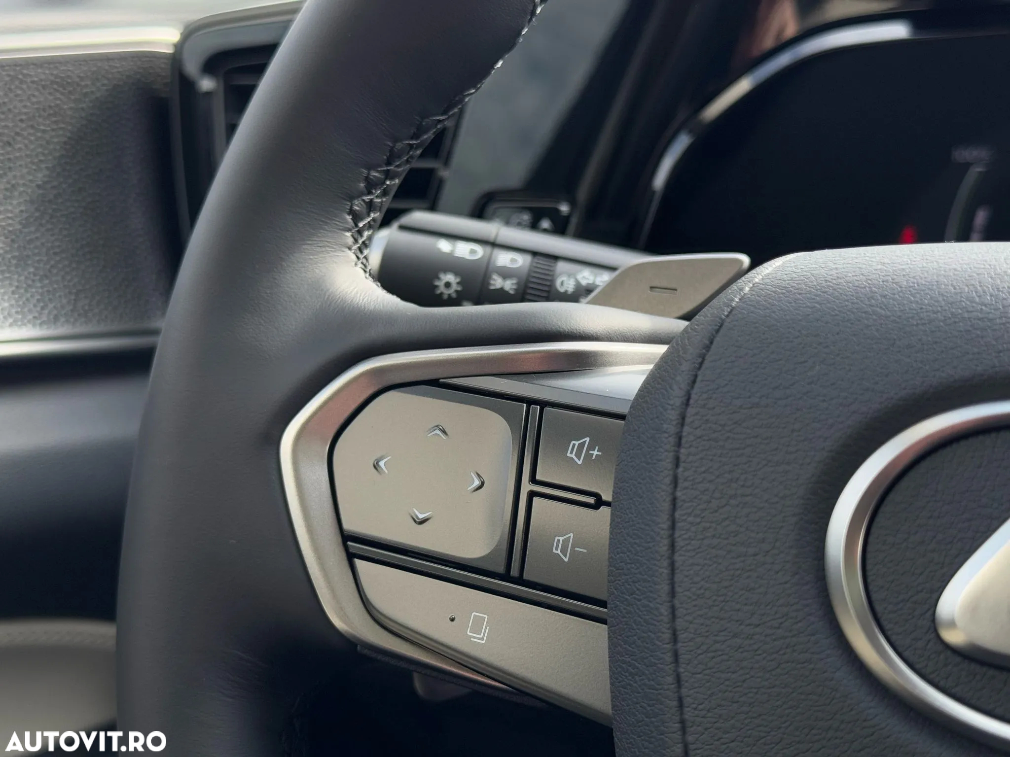 Lexus Seria NX 450h+ AWD CVT PHEV Luxury - 19