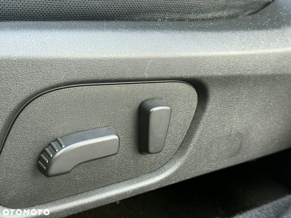 Subaru Forester 2.0 D Exclusive - 11
