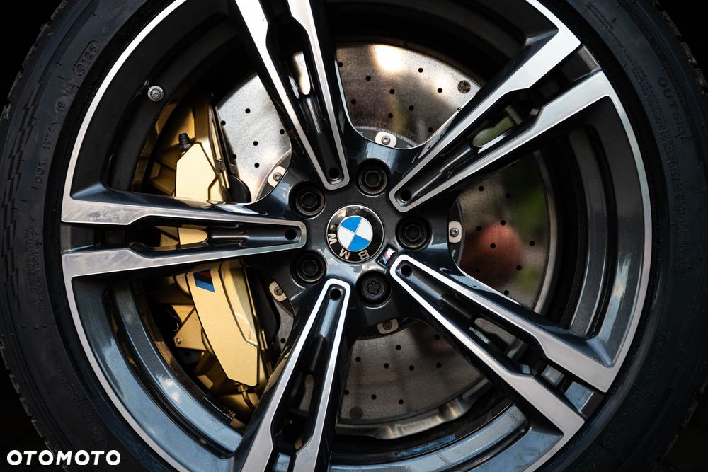BMW M5 - 12