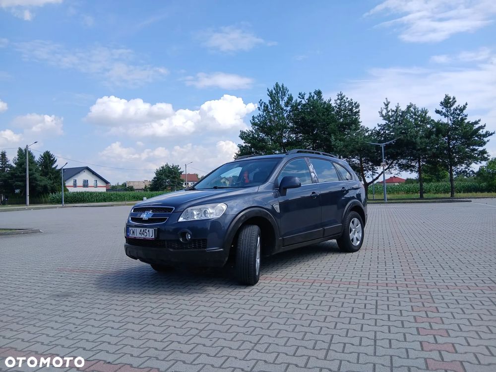 Chevrolet Captiva 2.4 LS - 2