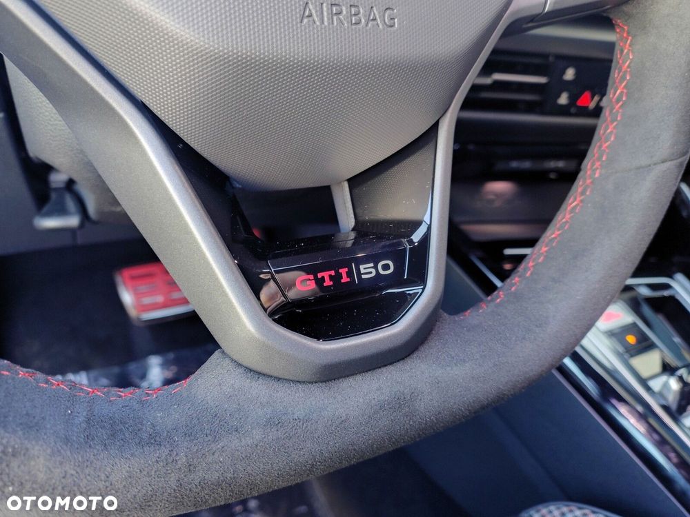 Volkswagen Golf 2.0 TSI GTI Edition 50 DSG - 34