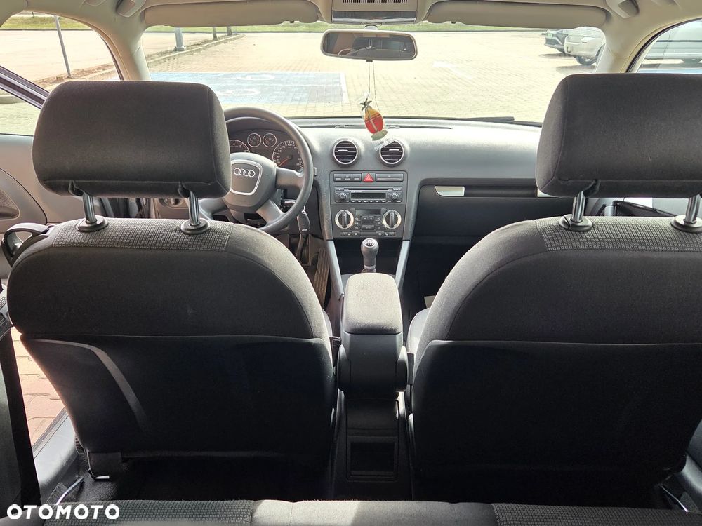 Audi A3 Sportback - 6