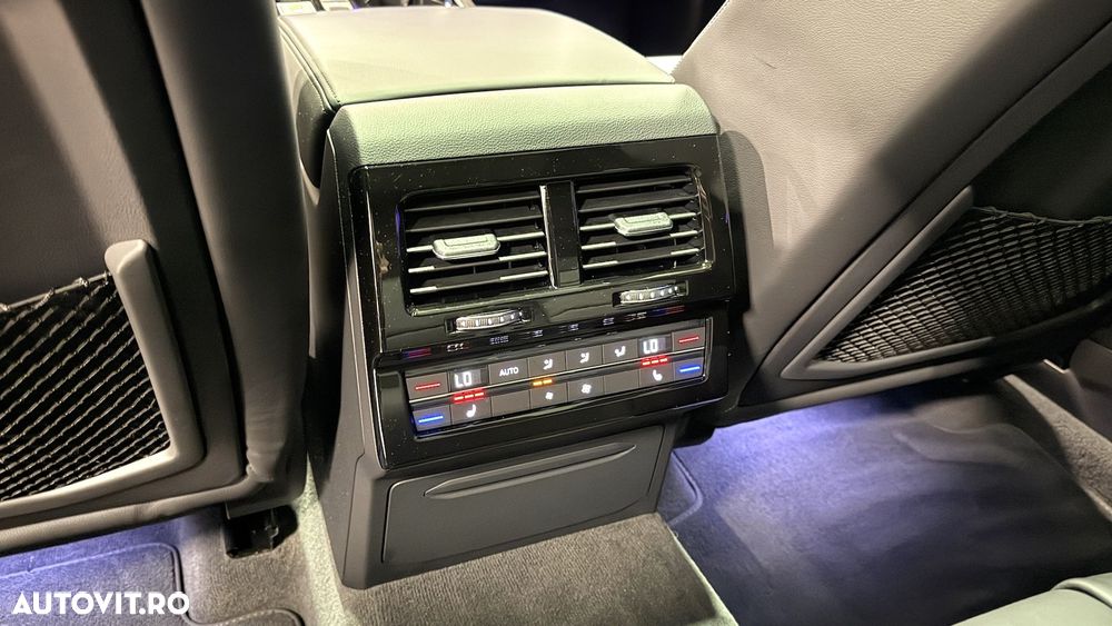 Volkswagen Touareg V6 TSI eHybrid PHEV Elegance - 29