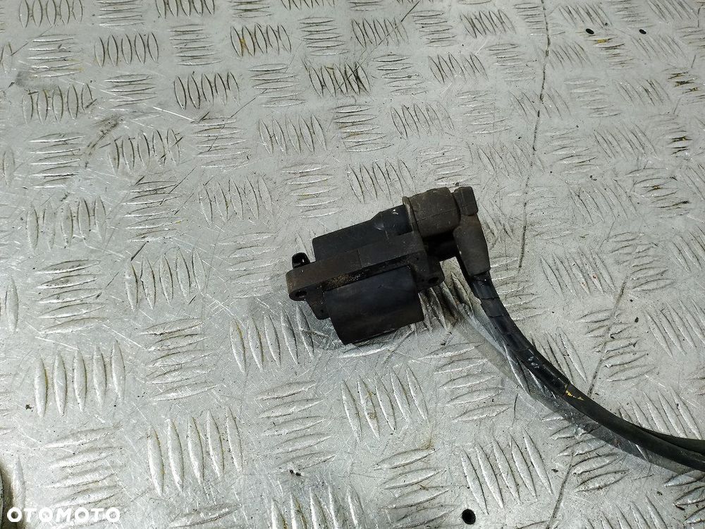 CEWKA ZAPŁONOWA HYUNDAI I20 I 1.4 16V - 3