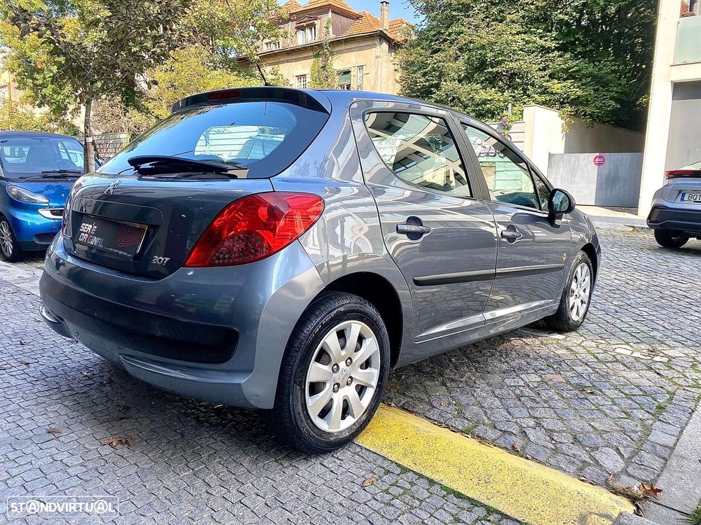 Peugeot 207 1.4 16V Active - 8