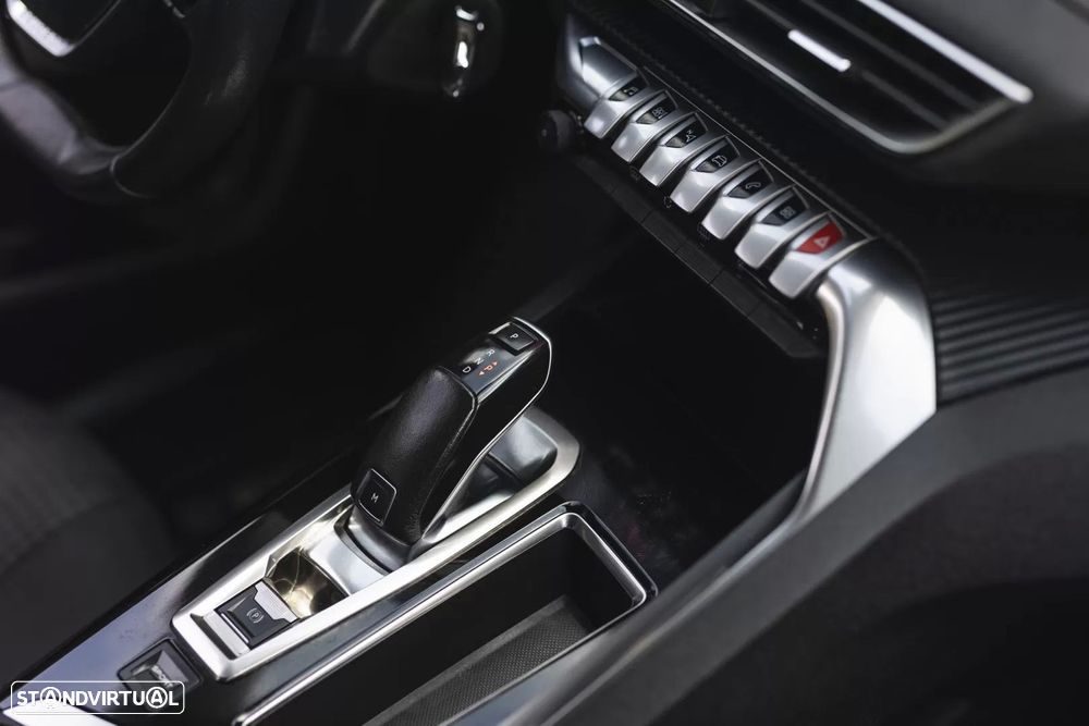 Peugeot 5008 1.5 BlueHDi Active Pack EAT8 - 11
