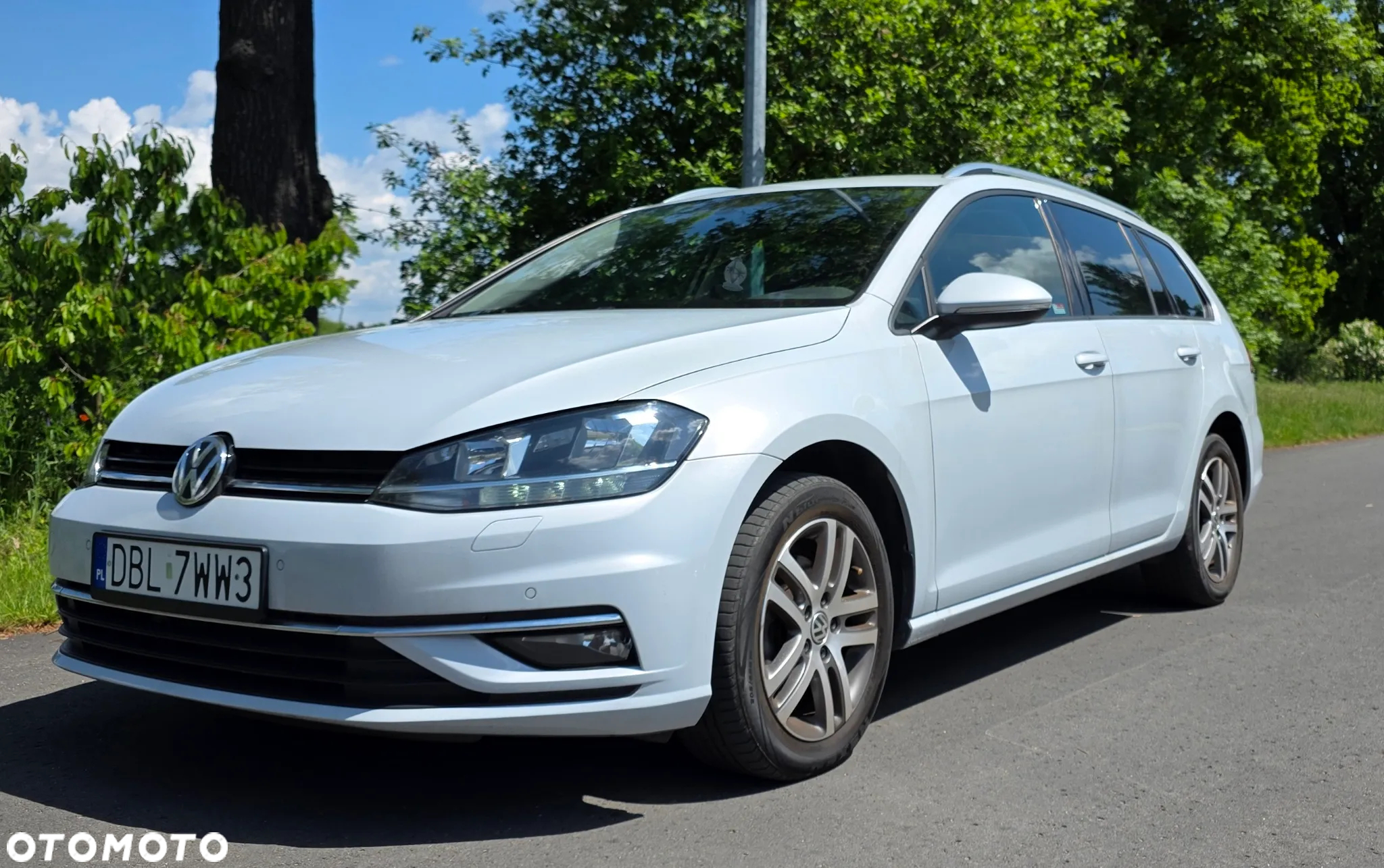 Volkswagen Golf 2.0 TDI SCR Comfortline - 2